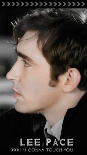 李佩斯 喜欢你的每一个样子 不止止是瑟兰迪尔`  壁纸。来自贴吧  侵删