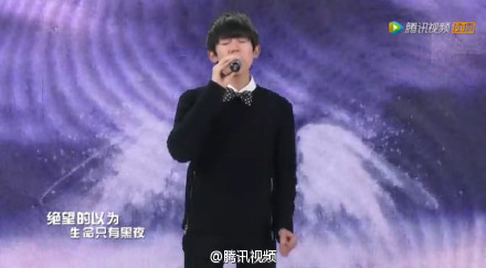 @TFBOYS-王源 薄荷音演唱《#专属天使# 》@腾讯视频 独家首发！[话筒]L独家首发！王源温暖演唱《专属天使》 小王子在人间要藏好翅膀 “没有谁能取代你在我心上，拥有一个专属天使，我哪里还需要别的愿望。”少年站在那里沉静地唱着歌，就仿佛有一双羽翼从他背后延展开来，发出耀眼的光芒[阳光]拥有一个源源这样的天使，你还需要别的愿望吗？[心]