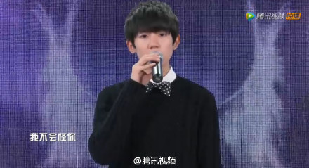 @TFBOYS-王源 薄荷音演唱《#专属天使# 》@腾讯视频 独家首发！[话筒]L独家首发！王源温暖演唱《专属天使》 小王子在人间要藏好翅膀 “没有谁能取代你在我心上，拥有一个专属天使，我哪里还需要别的愿望。”少年站在那里沉静地唱着歌，就仿佛有一双羽翼从他背后延展开来，发出耀眼的光芒[阳光]拥有一个源源这样的天使，你还需要别的愿望吗？[心]