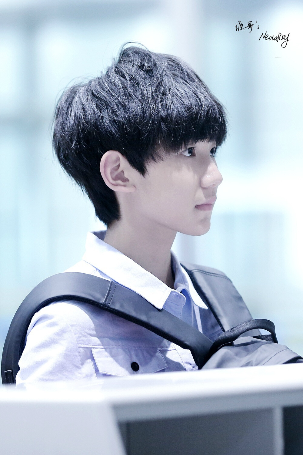 TFBOYS王源 140827 北京赴深圳 cr：NectaRoy