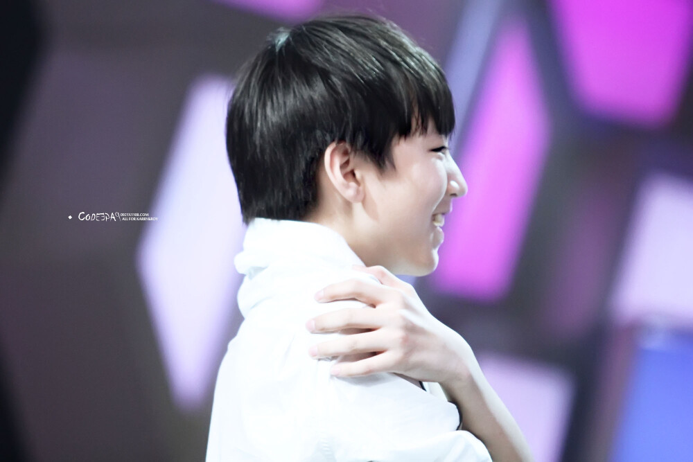 #王俊凯##TFBOYS# #TFBOYS王俊凯# cr
logo