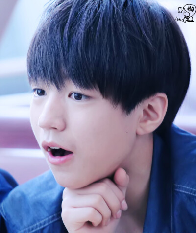 #王俊凯# #TFBOYS王俊凯# #TFBOYS# 20140717广州至北京 cr logo