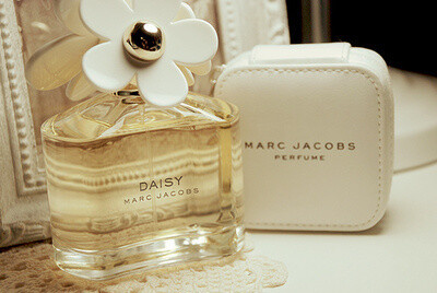 MARC JACOBS小雏菊