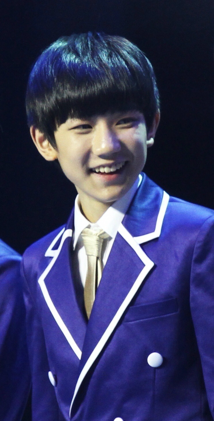 TFBOYS王源 140415 音乐V榜盛典 cr：RoySue