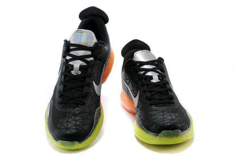 科比科比，球迷福星，喜欢鞋底的亮色