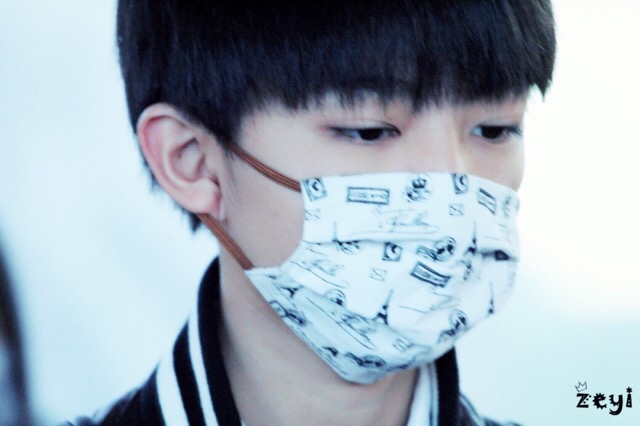 #王俊凯# #TFBOYS王俊凯# #TFBOYS# 150116北京至重庆 cr:酒城木冬zey