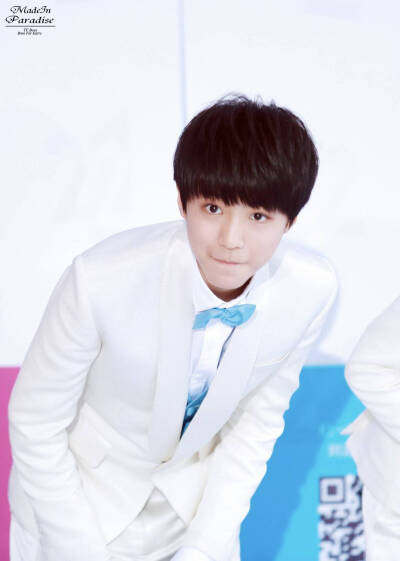 2015.3.30.第22届东方风云榜颁奖盛典王俊凯高清图片～