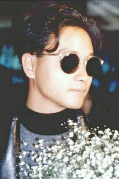 一生一世只一人.永遠寵愛哥哥张國榮Leslie Cheung