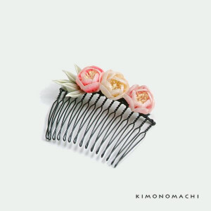 日式细工花簪 和风布花 精品图集 此图片来自日本购物网站