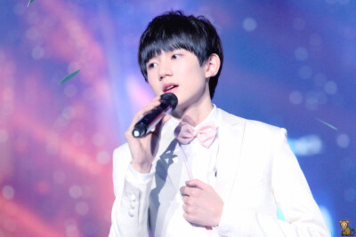 TFBOYS-王源