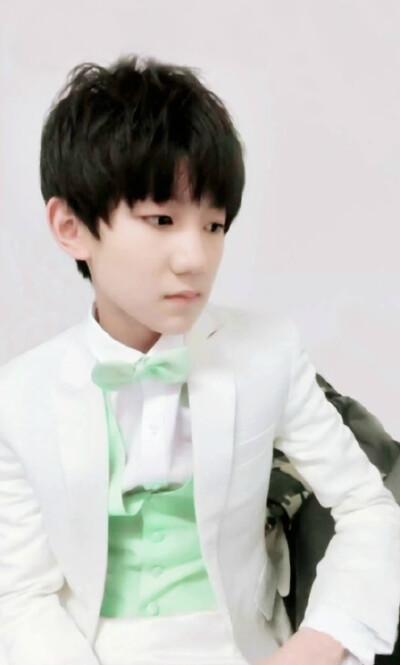 TFBOYS-王源