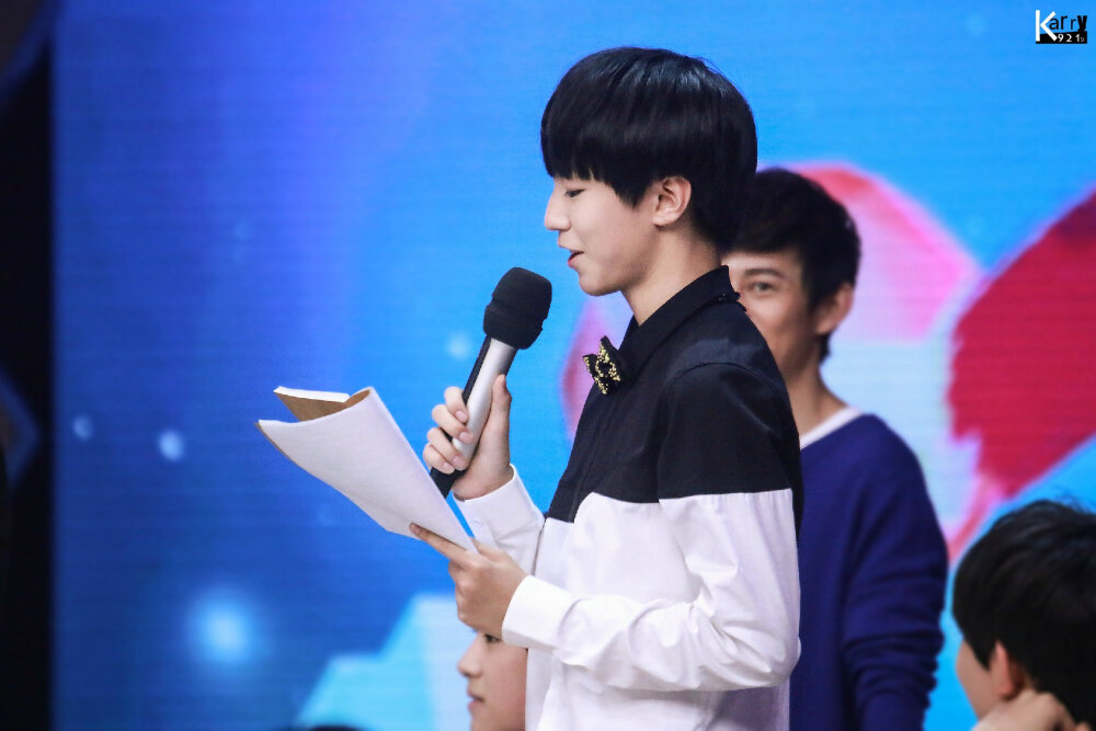 #王俊凯# #TFBOYS王俊凯# #tfboys# 150322快乐大本营录制 CR：K-921s