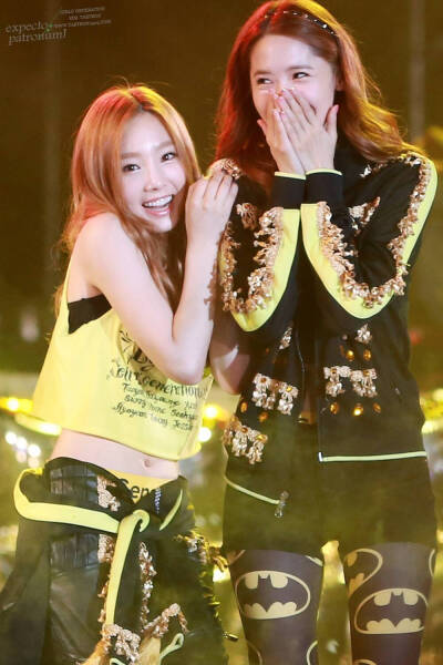 少女时代 允儿，泰妍