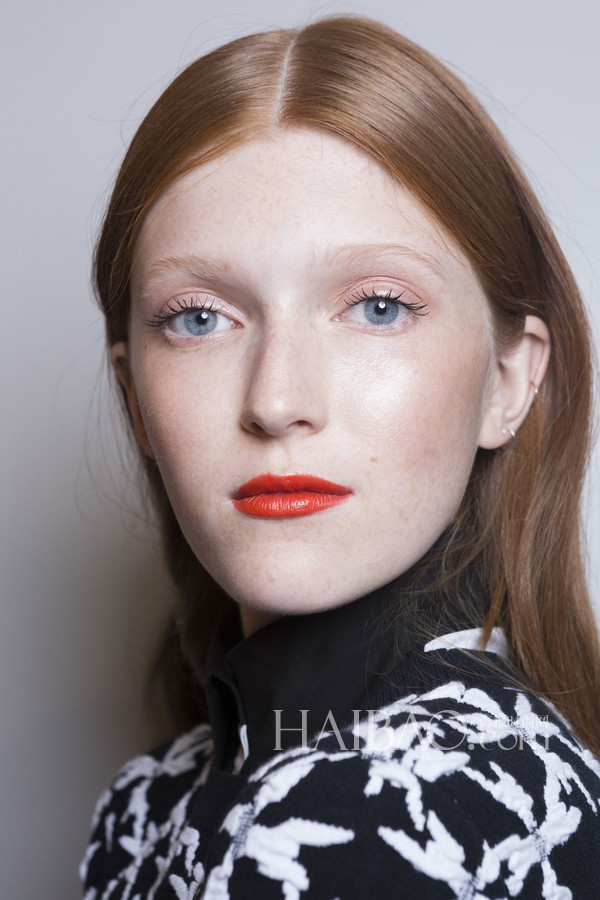 tanyataylor2015春夏纽约时装周秀场妆发