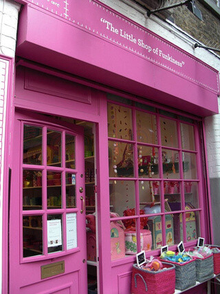 London store front - I would have to go in here just because it's PINK!