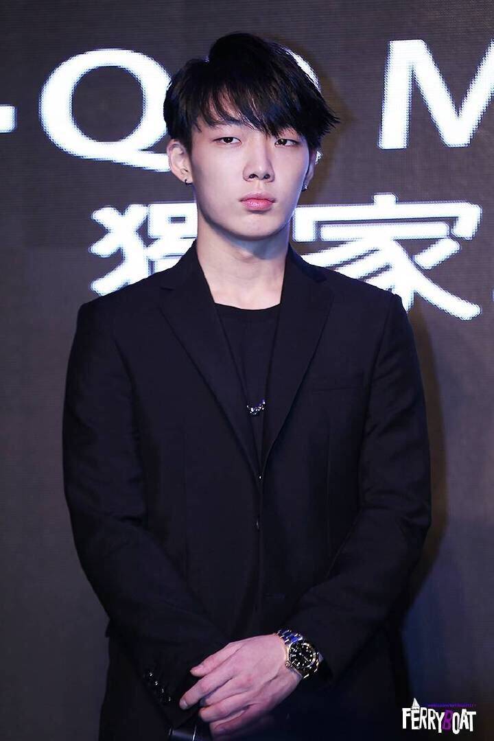 YG 新出男团 老崔当兵我就饭他了bobby 我爱烟嗓