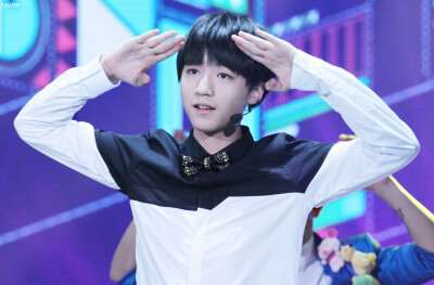 ＃TFBOYS＃＃TFBOYS王俊凯＃王俊凯 快本录制 小无辜