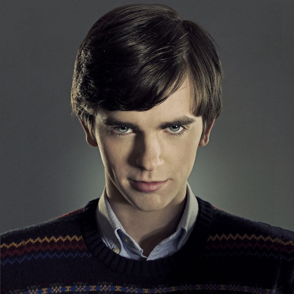 Freddie Highmore 桌面 壁纸 头像 欧美 帅哥 男神