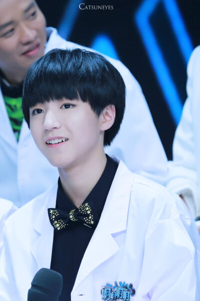 #王俊凯# #TFBOYS王俊凯# #TFBOYS# 150322快本 cr logo