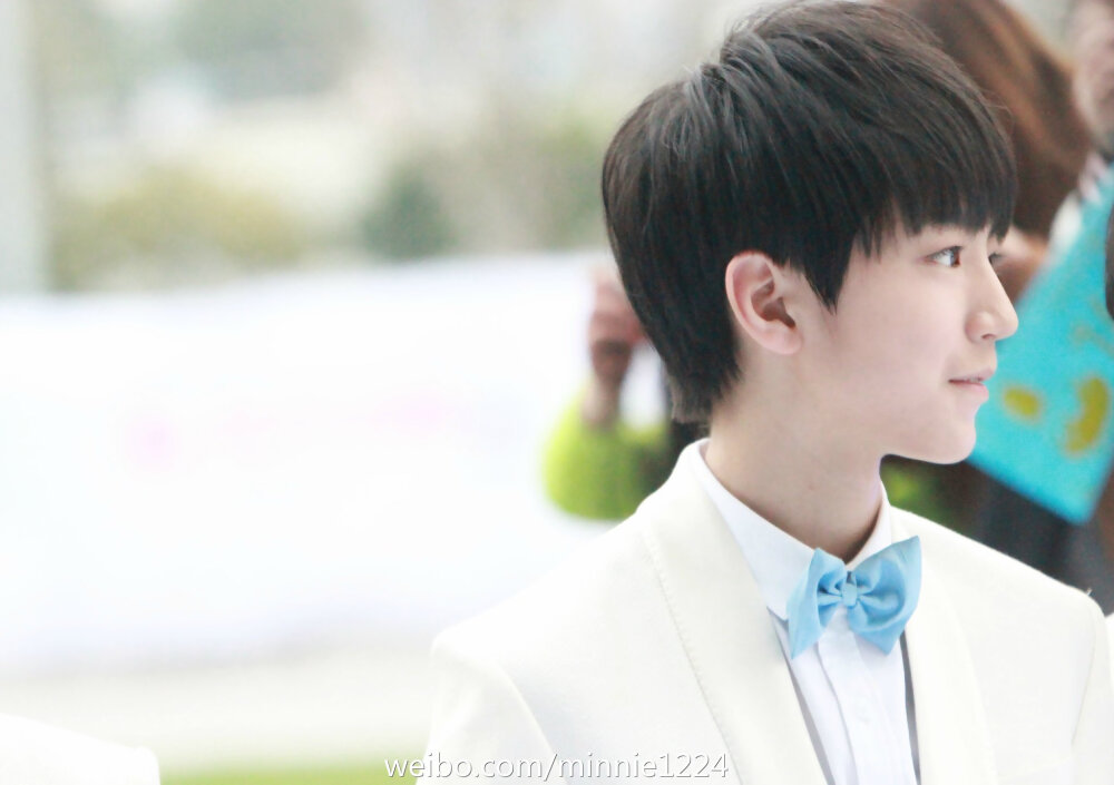 #王俊凯# #TFBOYS王俊凯# #TFBOYS# 150330东方风云榜 cr logo