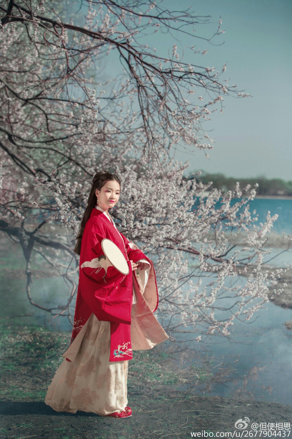 同袍@但使相思 汉家衣裳 形制 袖制 摄影 气质 意境 唯美 披风 袄裙&