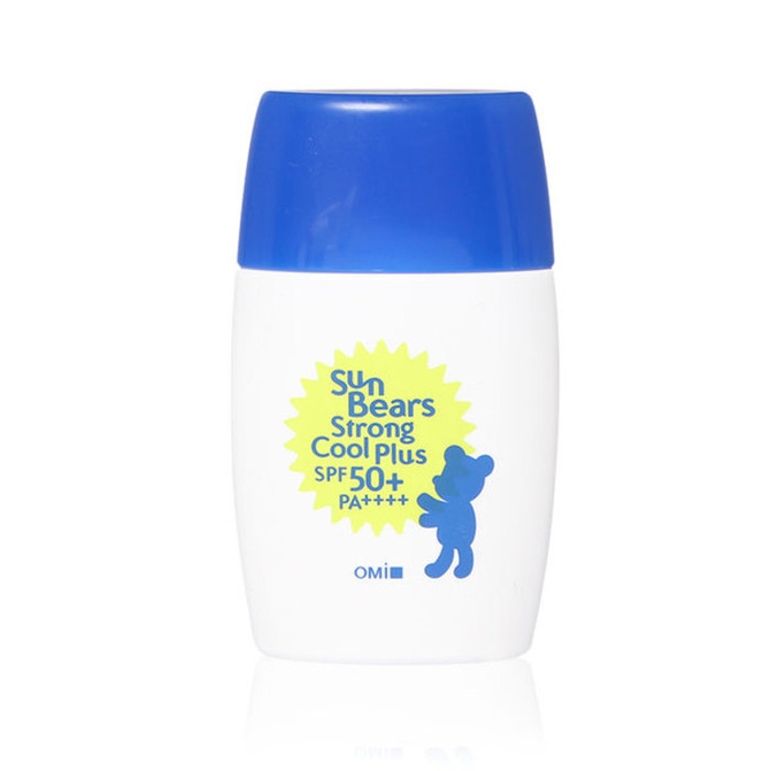 「防晒评测」近江兄弟小熊冰爽防晒霜/乳 SPF50~ 打开就能闻到一股柑橘薄荷的香气，抹在脸上之后就是薄荷的清凉感，真的是薄、清、透，完全水润不油腻~