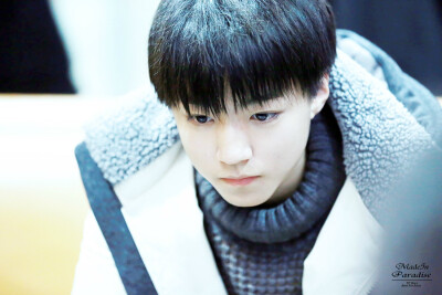 TFBOYS王俊凯 2015.01.01 南京飞厦门机场图。