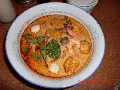 Little Penang， Mid Valley KL 第一次吃就惊艳到 每次去都要吃 Curry Laksa