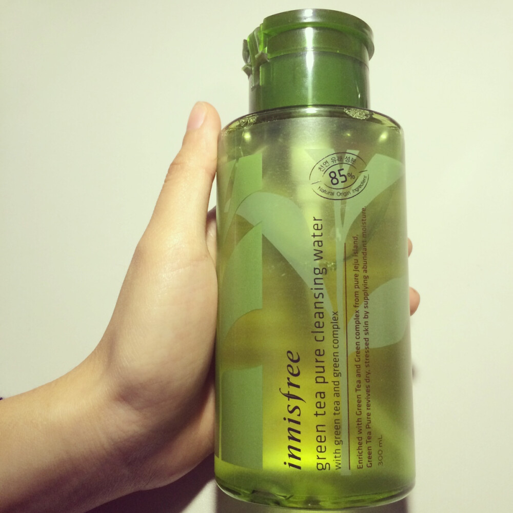 INNISFREE green tea pure cleansing water