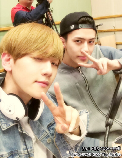 EXO 边伯贤 Baekhyun 吴世勋 Sehun #Kiss the redio