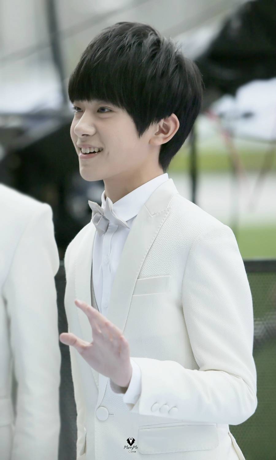 #易烊千玺#愿你被温柔以待，晚安，么么哒