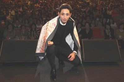 李秀赫 lee soo hyuk