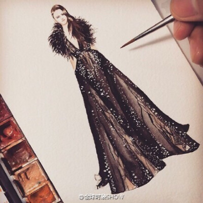 手绘裙裾——将优雅从容与妩媚娇羞刻画定格