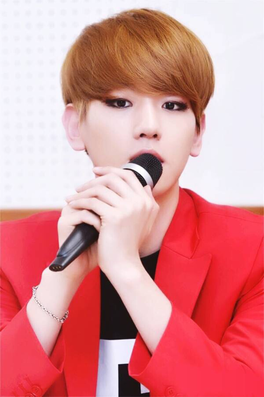 眼妆超赞边伯贤exo