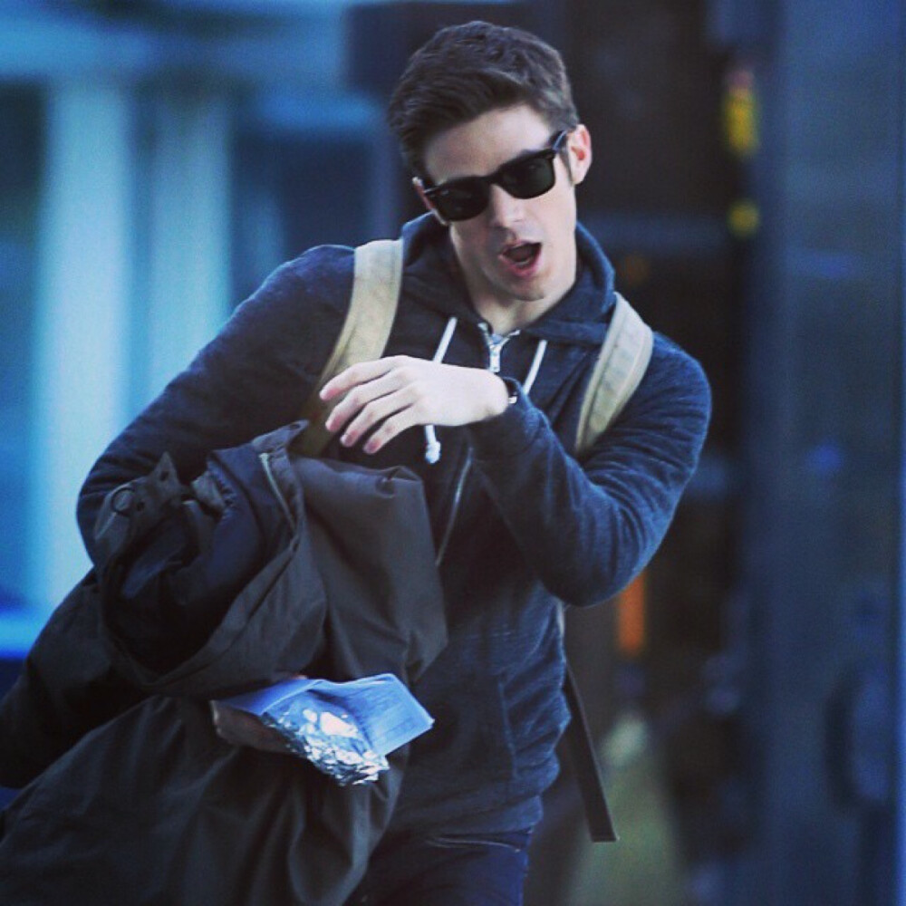 Grant Gustin