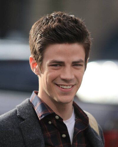 Grant Gustin