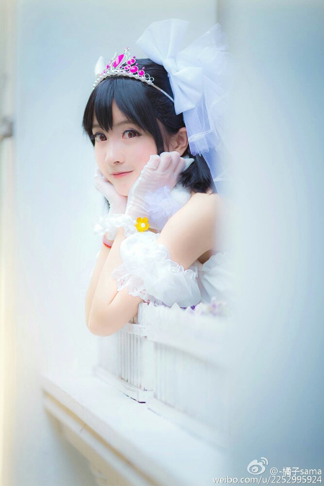 #LoveLive!# #矢泽妮可婚纱觉醒# cn：橘子 摄影：@welcome-sky 同行：@明少那些事儿 后勤小天使：@Ichiko小龟 ♡ 服装感谢：@美萌-E感应少年蓝雅薰 @漫有引力AScosing ♡ 那天身体不佳 没有发挥好 请见谅!! &amp;gt; &amp;lt; 但是很喜欢穿婚纱的妮可 大好き ♡