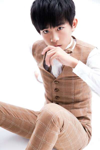 tfboys易烊千玺