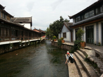 丽江的河道