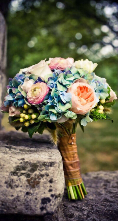 Hand bouquet flowers