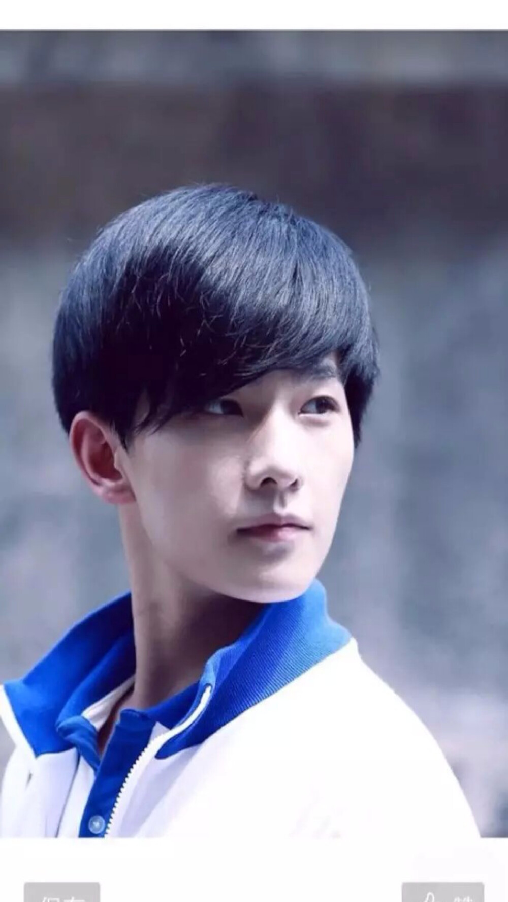 杨洋 左耳