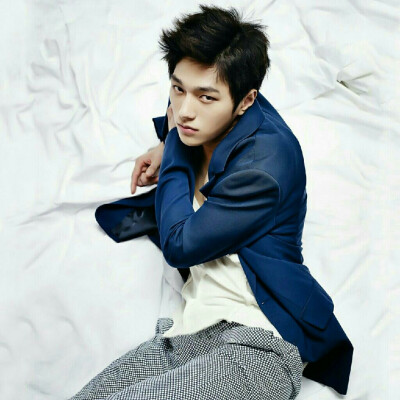 金明洙 L cr:web