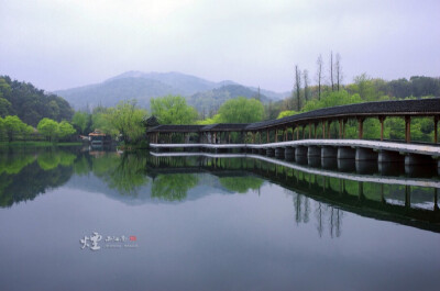 烟雨江南