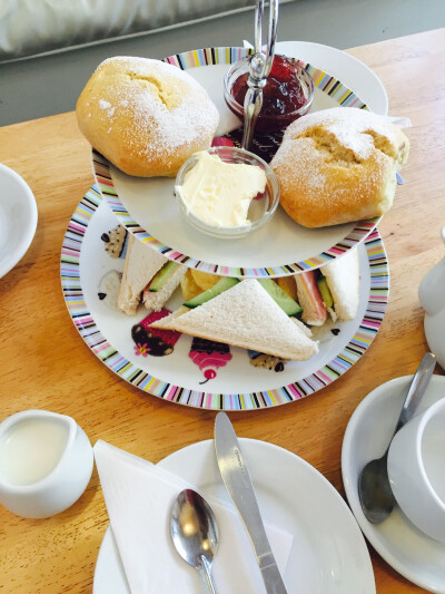 Afternoon tea in Plymouth