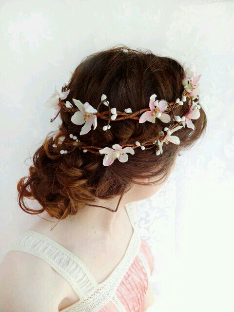 待我长发及腰「No.7期更新，主推各色夏日风亮色挑染卷发和原宿风长直发渐变」这次会多一点编发盘发希望妹子美美哒 挑染 渐变 夏日 清新 艳丽 原宿 欧美 彩虹 发片 长发 卷发 短发 日韩 蝴蝶结 蝎子辫 新娘编发 party女王 美发 发型 美图 原创 禁二改二传 @雪碧欧尼