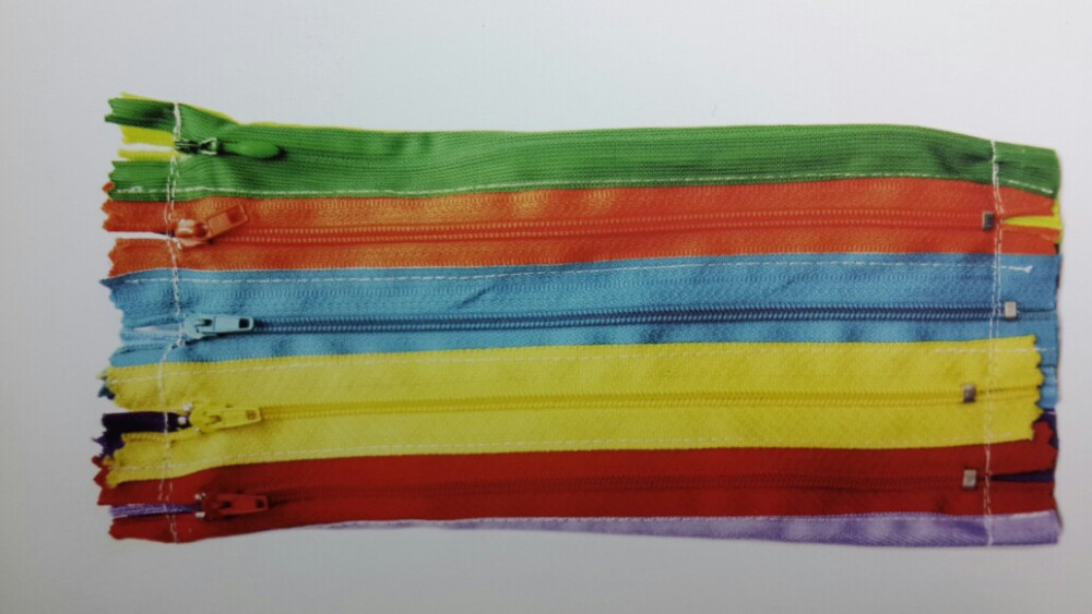 #我们都是文具控#书上笔袋的原版样子