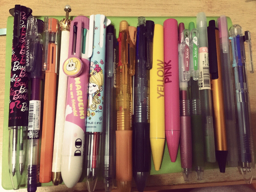 #我们都是文具控#这是我全部阵容的几十分之一呢