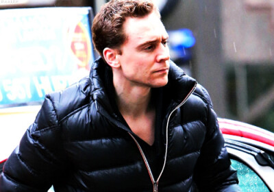 Tom Hiddleston