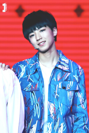 TFBOYS王俊凯 20150413音乐风云榜