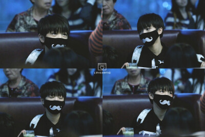 TFBOYS王俊凯 2015.02.28 深圳宝安机场-重庆江北机场图。